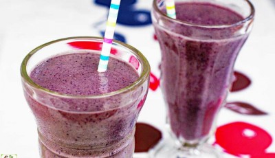 How to Make a Protein Packed Berry Smoothie