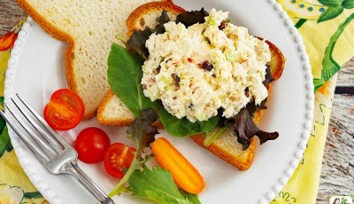 How To Make An Easy Chicken Salad Recipe