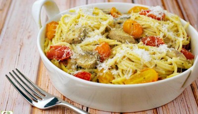 Crab Pasta with Pesto, Mushrooms & Tomatoes