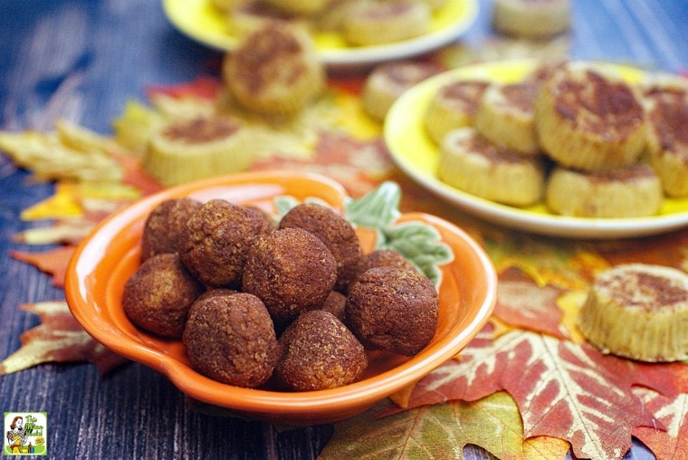 Plates of pumpkin fudge on leaf shaped placemats.