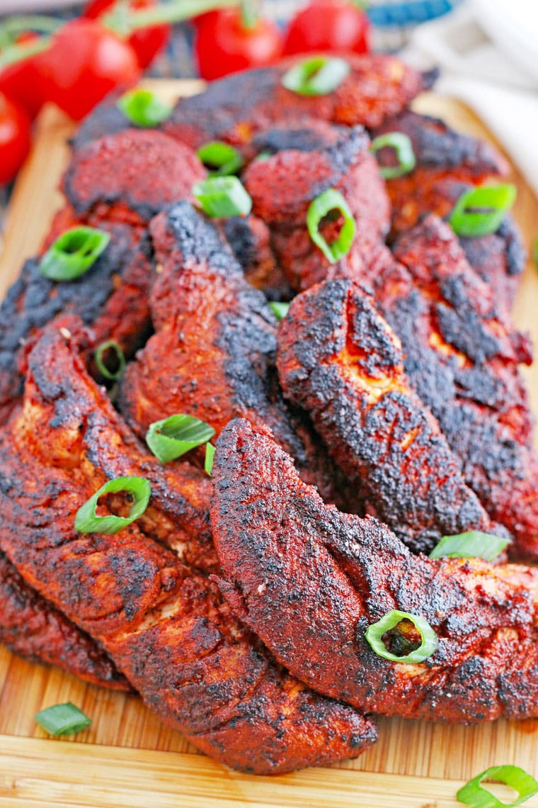 Copycat Popeyes Blackened Chicken Tenders Recipe (Keto) | This Mama ...